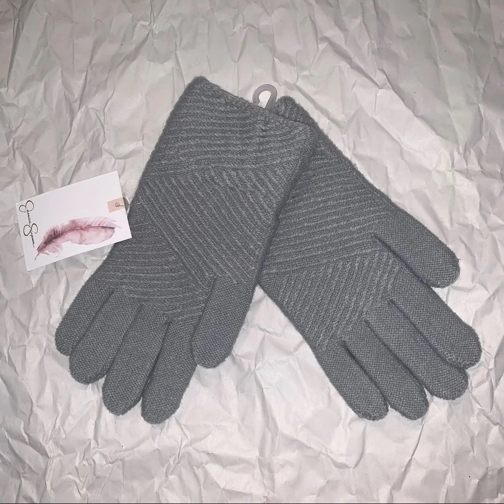 Jessica Simpson glove